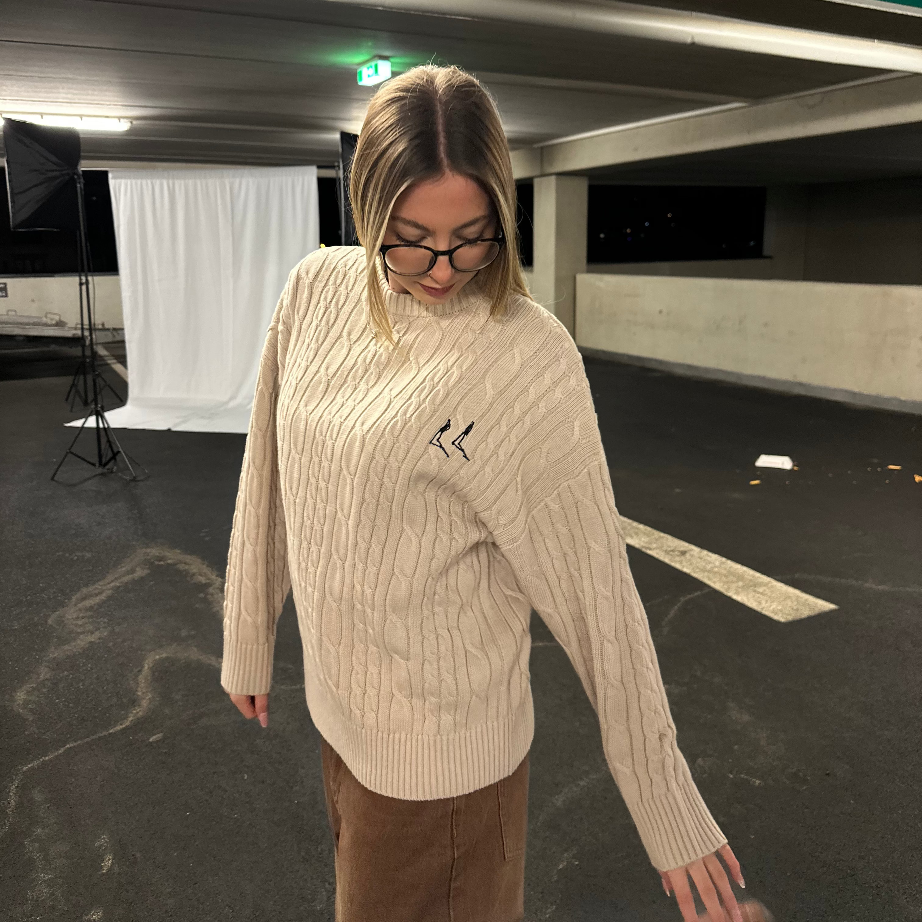 knit sweater beige