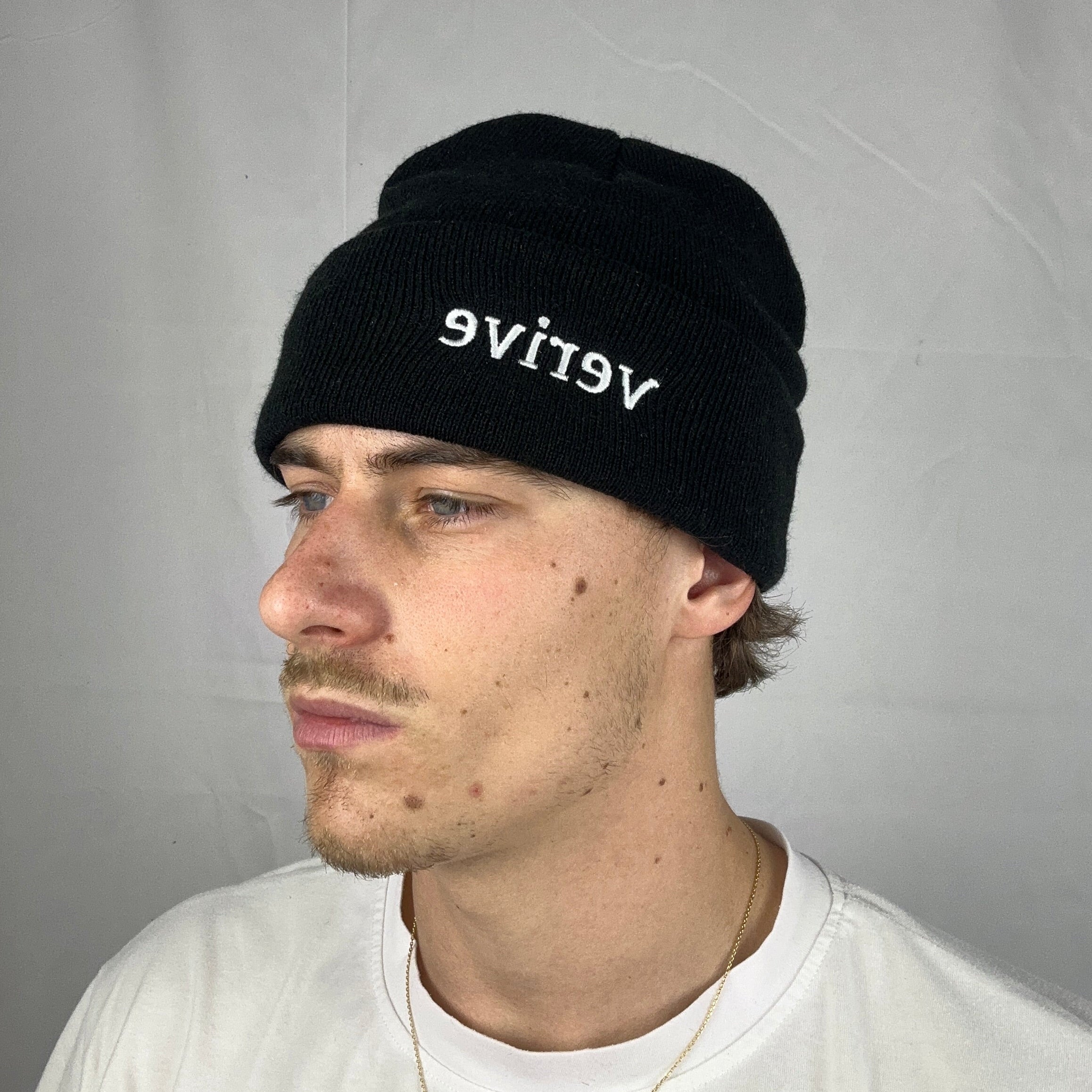 verive Beanie